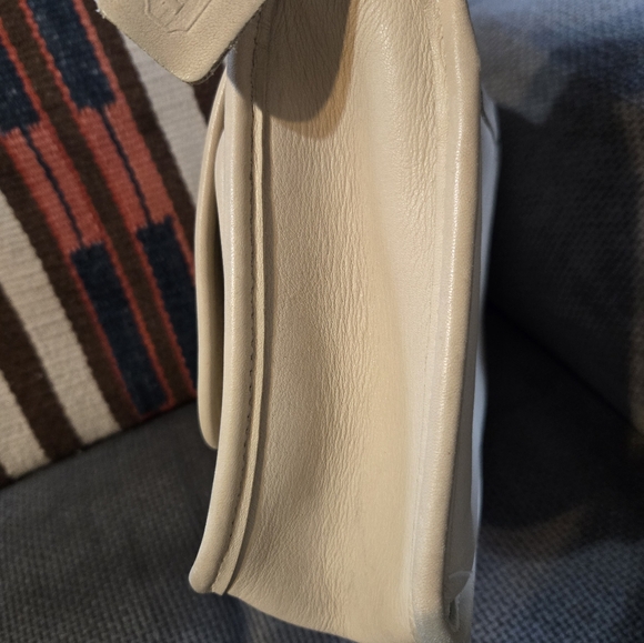 Vintage Coach Legacy Rambler in Sand - Picture 6 of 17